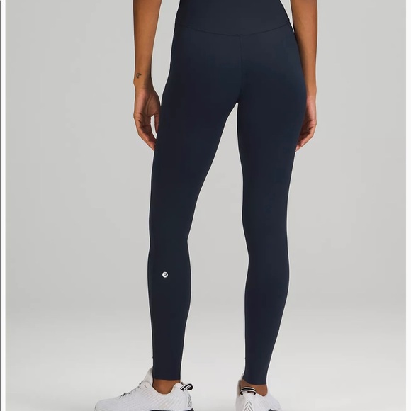 Lululemon Base Pace Tight 28” BNWT - Picture 2 of 2